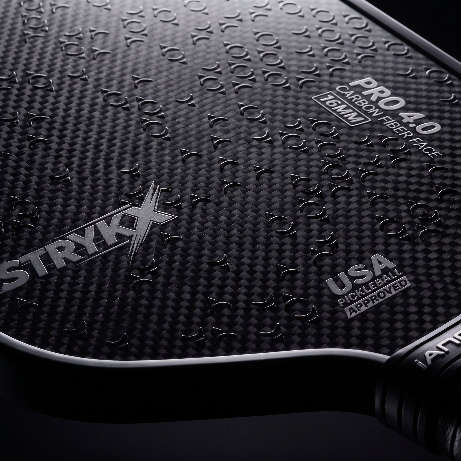 T700 raw carbon weave